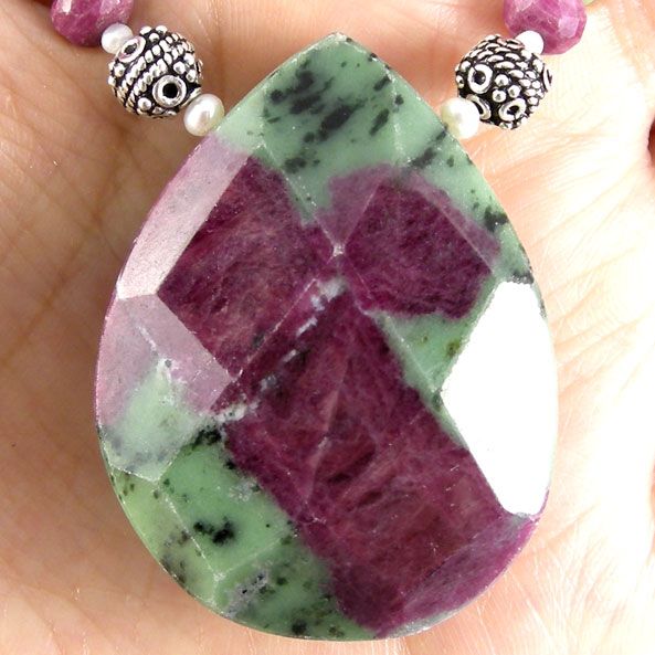 FACETED RUBY ZOISITE TEARDROP PENDANT BEADS NECKLACE  