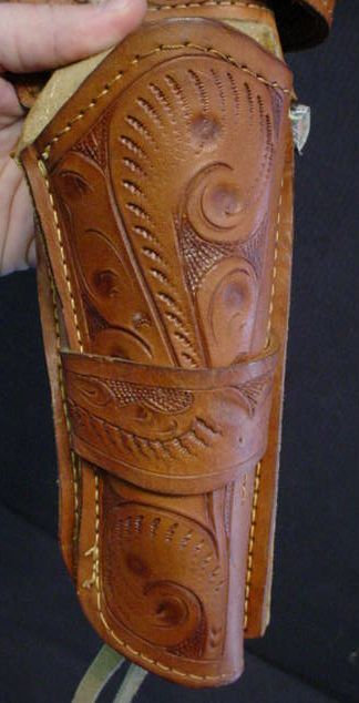 VINTAGE TOOLED LEATHER 22 CAL 6 SHOOTER PISTOL HOLSTER  
