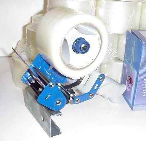 PACKAGING DISPENSER & 24 Rolls 3 x110 YARDS OF TAPE  