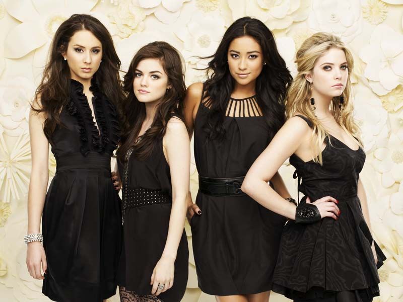 Pretty Little Liars   24 x 32   Cast Poster   4  