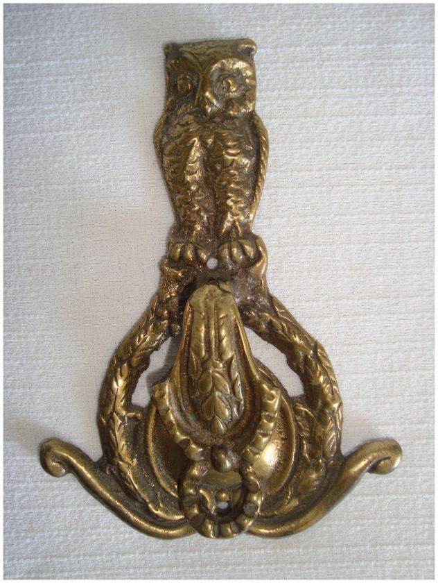 BRASS DOOR KNOCKER   OWL ON A WREATH  