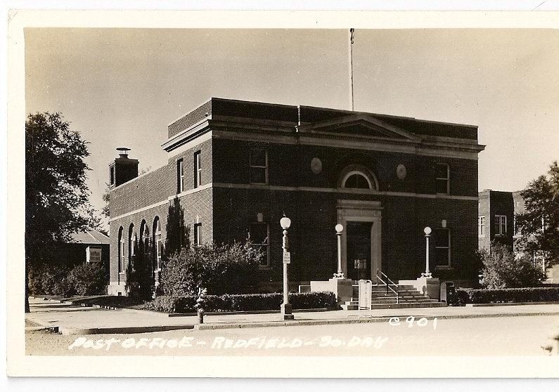 South Dakota, SD, Redfield, Post Office Real Photo PC  