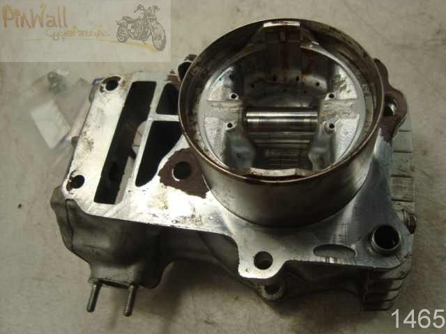 Kawasaki VN750 Vulcan 750 REAR PISTON / CYLINDER  