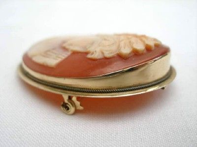 Antique Shell Cameo Brooch In 9 Carat Gold Setting.  