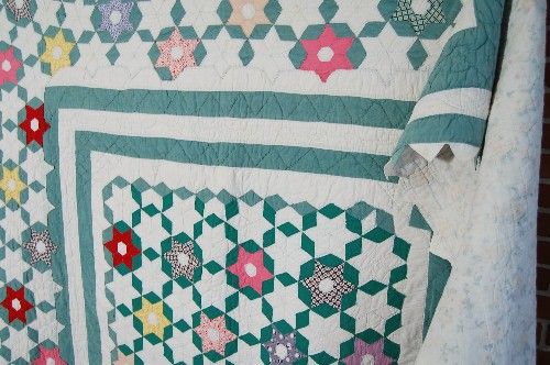 40s Green Touching Stars Antique Quilt ~Prairie Points  