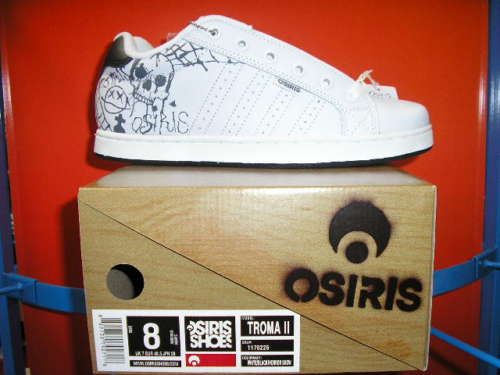 Osiris Troma II White Black Horror Show. US Men 7 12  