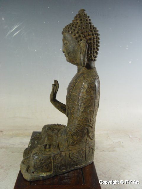 RARE OLD BRONZE SHAKYAMUNI BUDDHA 11 H  