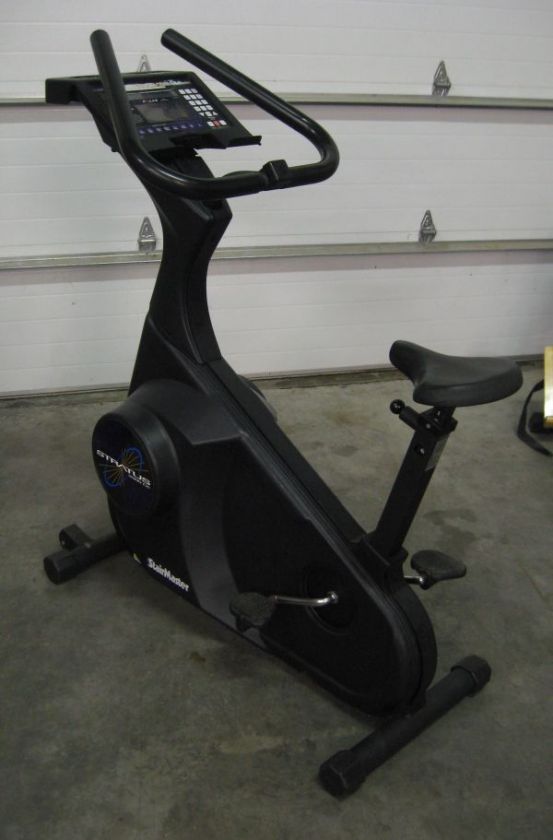 Stairmaster Stratus 3300CE Gym/Exercise Bike Bicycle  