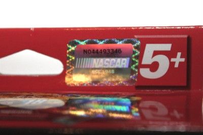 NEX 36071 NASCAR 18 kyle bush M&Ms Pit Crew NIB  