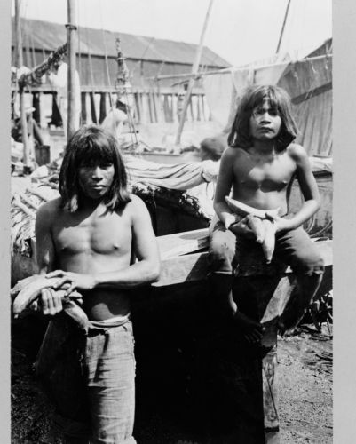 1800s photo Panama   San Blas  Native Indians at b  