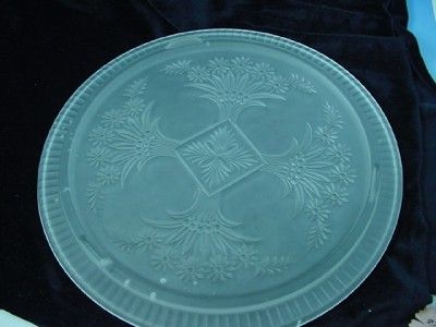 ANTIQUE EXQUISITE SATIN GLASS ART GLASS CAKE PLATE 3 Feet  