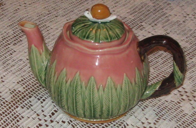 CBK Nouvea Majolica Snail Teapot  