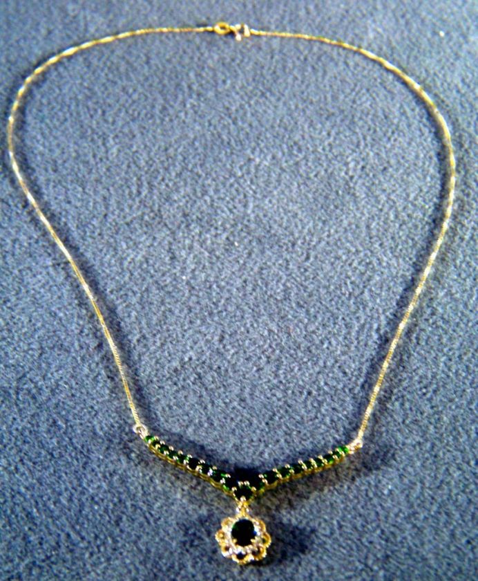 10 K GOLD CHROME DIOPSIDE DIAMOND LAVALIERE NECKLACE  