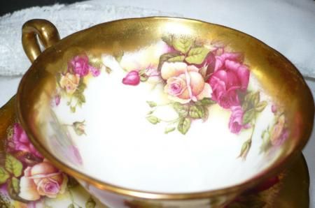 C85  CUP SAUCER ENGLAND ROYAL CHELSEA GOLDEN ROSE THE NAME SPEAKS FOR 