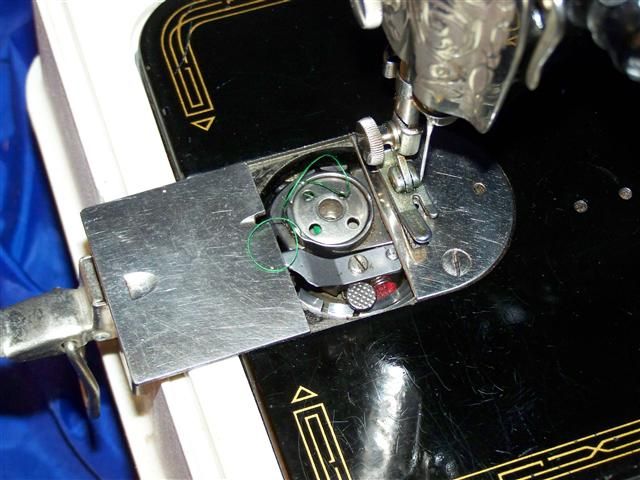 SINGER 66 SEWING MACHINE AL885408 1954 BEAUTY SERVICED  