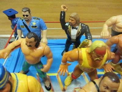 VINTAGE 80S 90S WWF WRESTLING RING AND ACTION FIGURE LOT TNA WWE WCW 