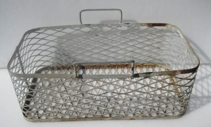 BASKET WEAVE WIRE / METAL BASKET W/ HANDLES INDUSTRIAL  