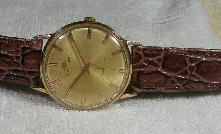 VINTAGE MOVADO SLIM CASE CALIBRE 205 WRISTWATCH 1950 GOLD PLATED 