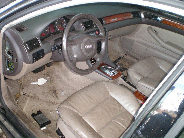 00 01 02 03 04 AUDI A6 RIGHT FRONT SEAT  