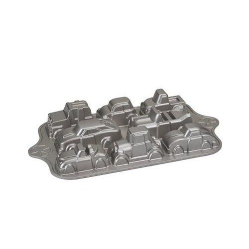 NORDIC WARE 59624 CLASSIC CARS CAKE / CUPCAKE PAN  