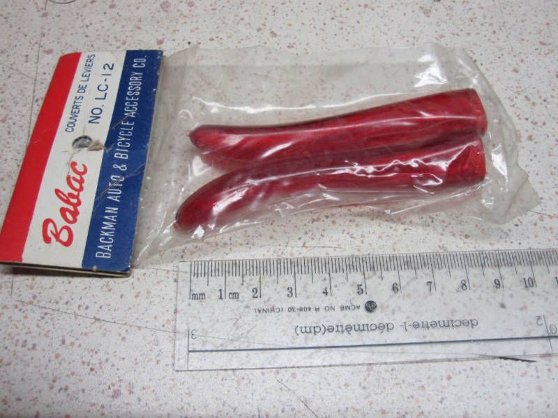 VINTAGE BIKE BICYCLE RED BRAKE LEVER COVER 3 SPEED NOS  