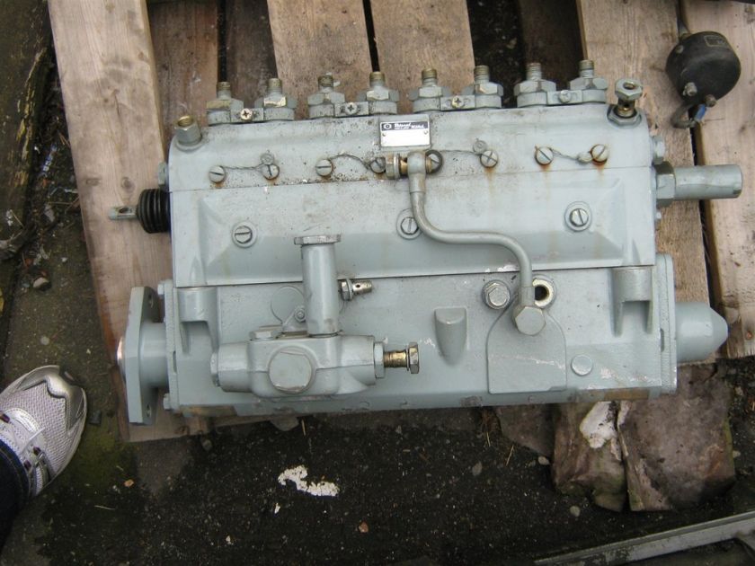 Mitsubishi Fuel Pump 16V Engine   