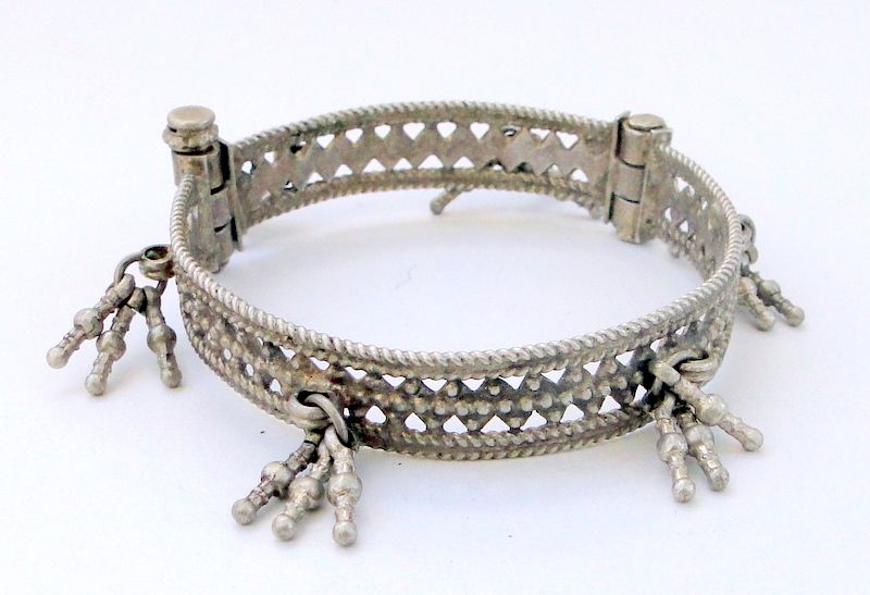 VINTAGE SILVER TRIBAL OLD BRACELET BANGLE CUFF  