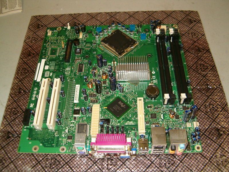 NEW INTEL (GATEWAY) D915GVSE 4 BTX 775 MOTHERBOARD  