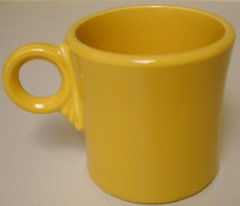 VINTAGE HOMER LAUGHLIN FIESTA YELLOW TOM & JERRY MUG  