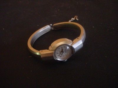 Vintage Womens Hillco 17 Jewels Incabloc Swiss Watch  