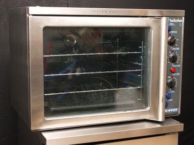 2009 MOFFAT E31 Compact HALF SIZE ELECTRIC CONVECTION OVEN Steam 