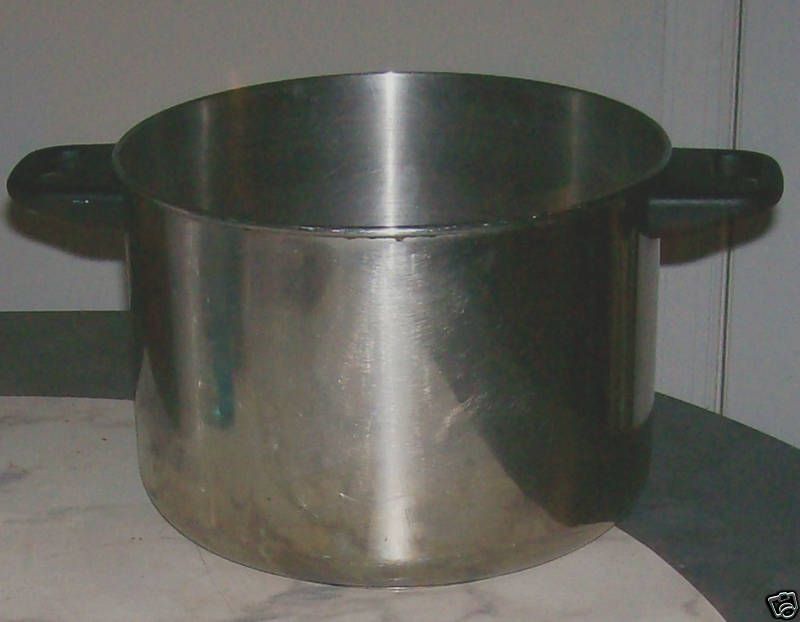 10 QUART FARBERWARE STAINLESS STEEL 18/10 POT  