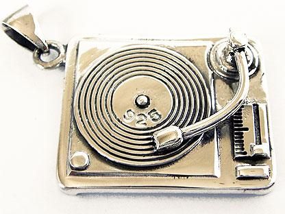 DJ TURNTABLE STERLING 925 SILVER HIP HOP MUSIC PENDANT  