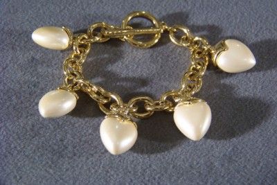 JOAN RIVERS ROLLO LINK FAUX PEARL HEART CHARM BRACELET  