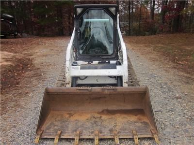   T190, CAB HEAT & AIR, JOYSTICK CONTROLS, 638 HRS, COMPACT TRACK LOADER