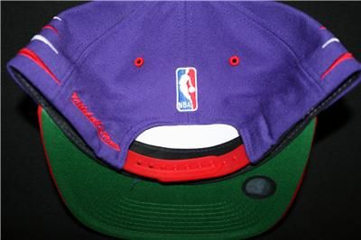 Mitchell & Ness Retro Toronto Raptors Snapback Cap Hat  